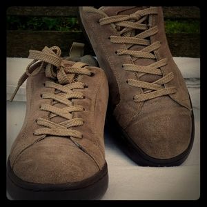 Men's size 9 2pod shoe